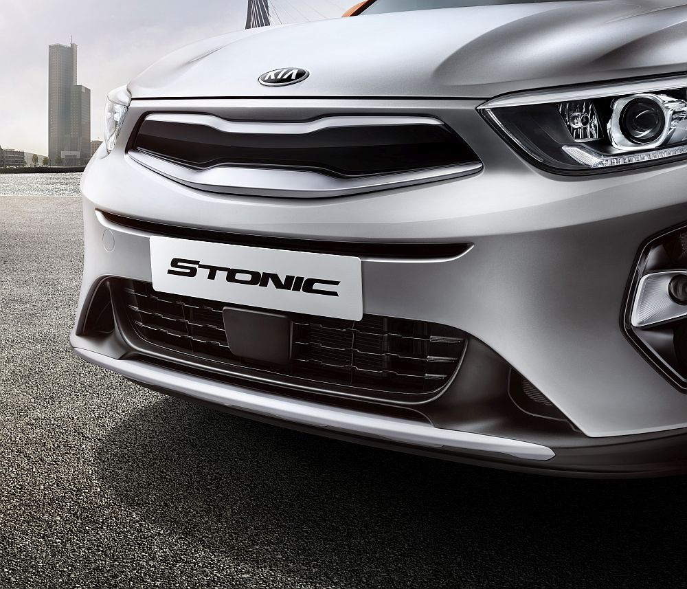 09_Stonic_Grille