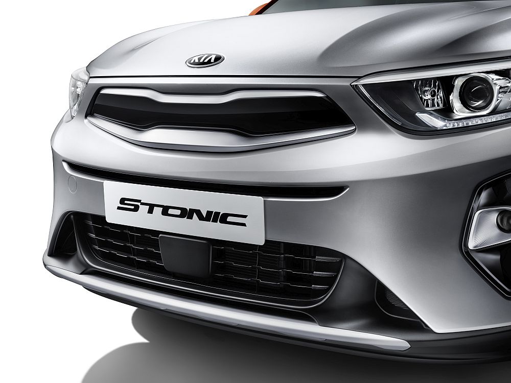 09_Stonic_Grille_plain