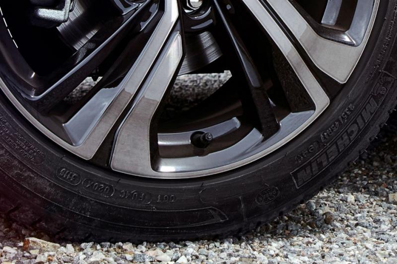 103492-2017-honda-civic-1-1