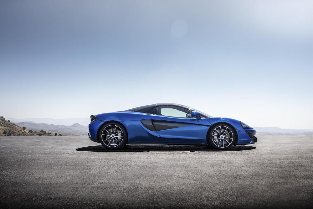 1397126_140617 McLaren 570S Spider-25b