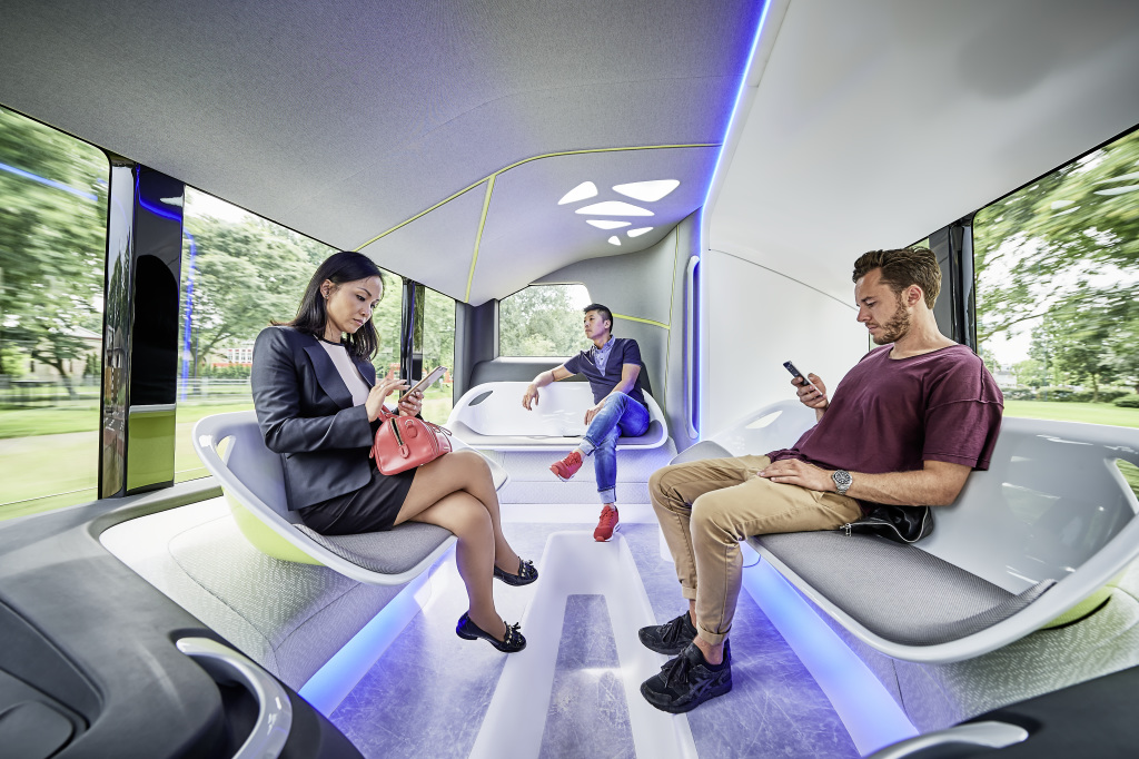 Mercedes-Benz Future Bus mit CityPilot (2016)
