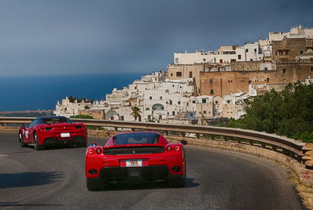 170279-car-70-anni-cavalcade-puglia