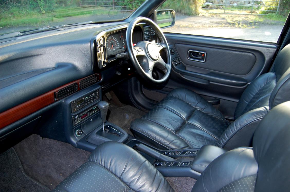 1991 Ford Granada Scorpio 24V interior HR