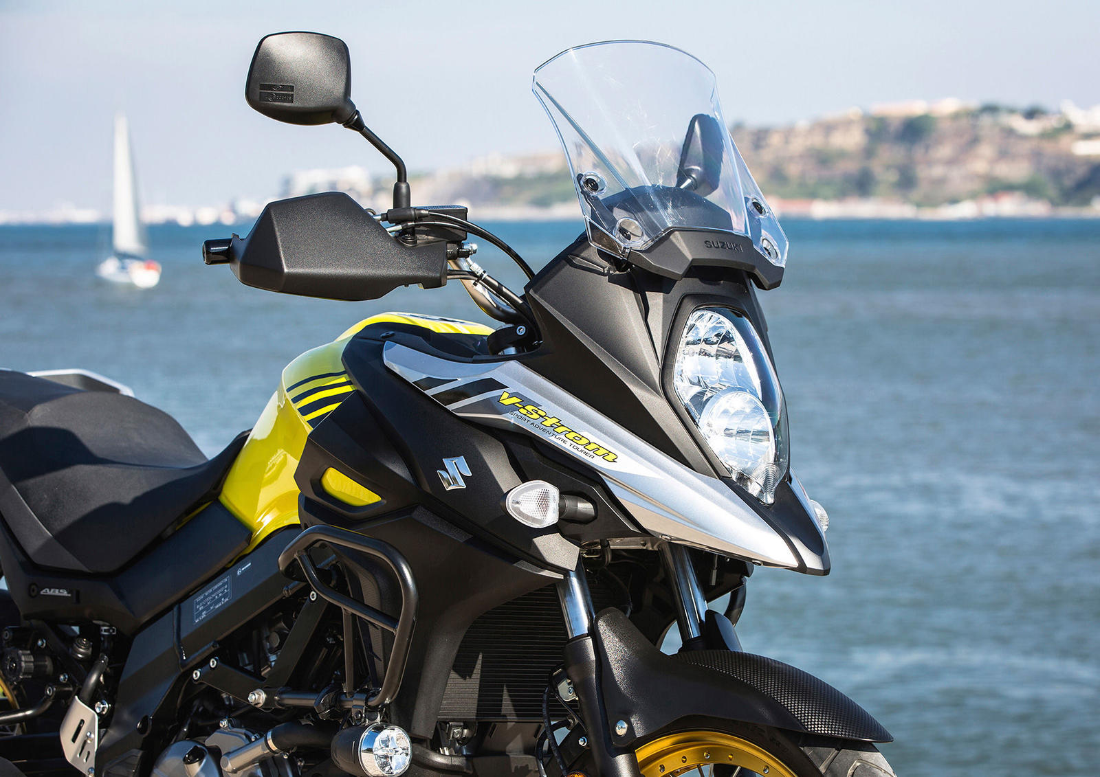 2017-suzuki-v-strom-650xt-al7-action-9