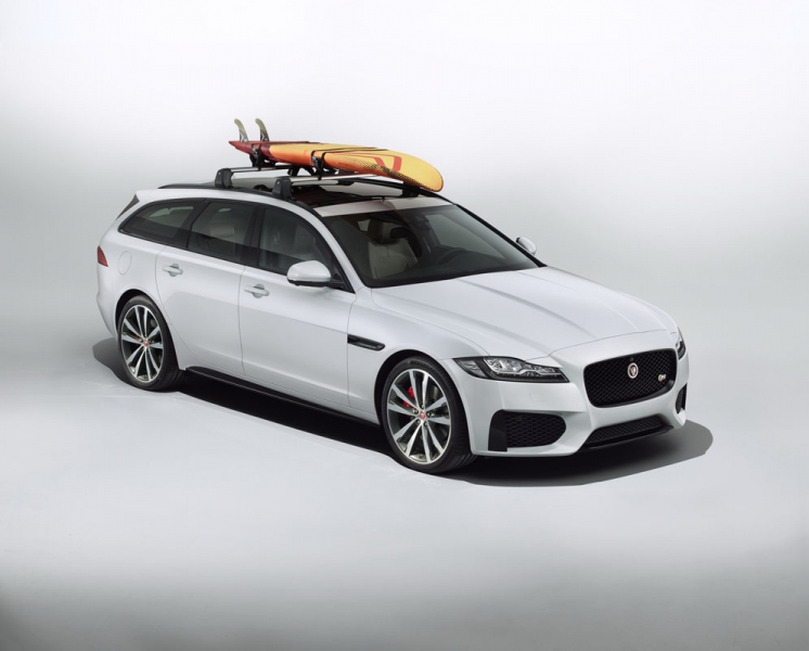 2018-jaguar-xf-sportbrake-64-960×600