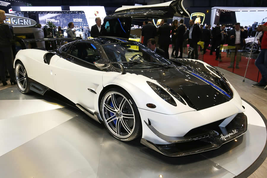 6-pagani-huayra-bc