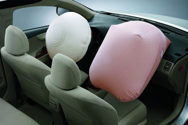 7153-anteprima-richiamo-toyota-airbag