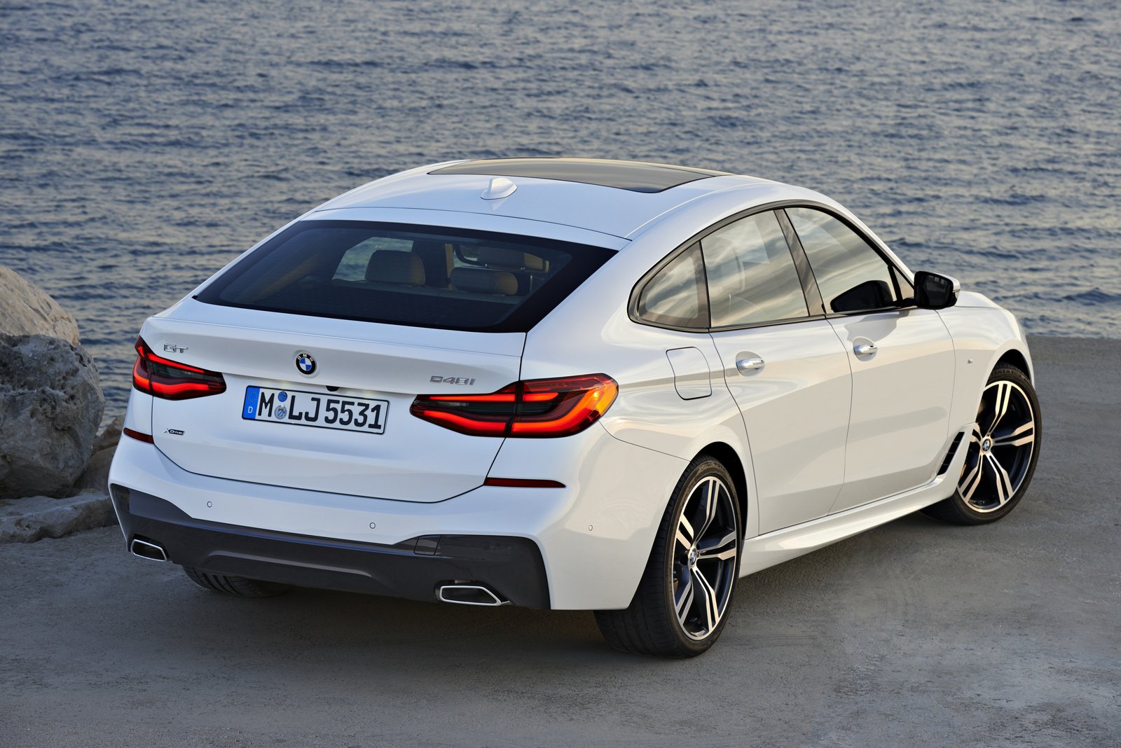 BMW 6er Gran Tourismo, 640i xDrive, Mineralweiß, M Sportpaket