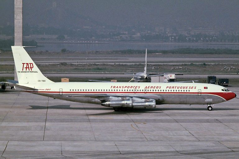 Boeing-707-382B-Rio-de-Janeiro-1987-768×511