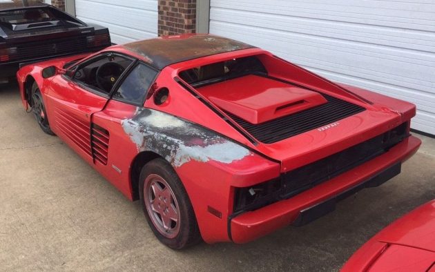 Fire-Damaged-Testarossa-630×394