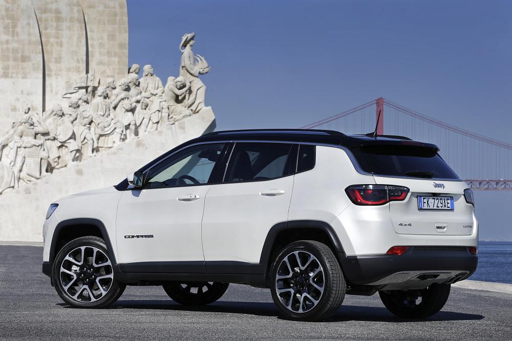 Jeep-Compass-Limited–2-