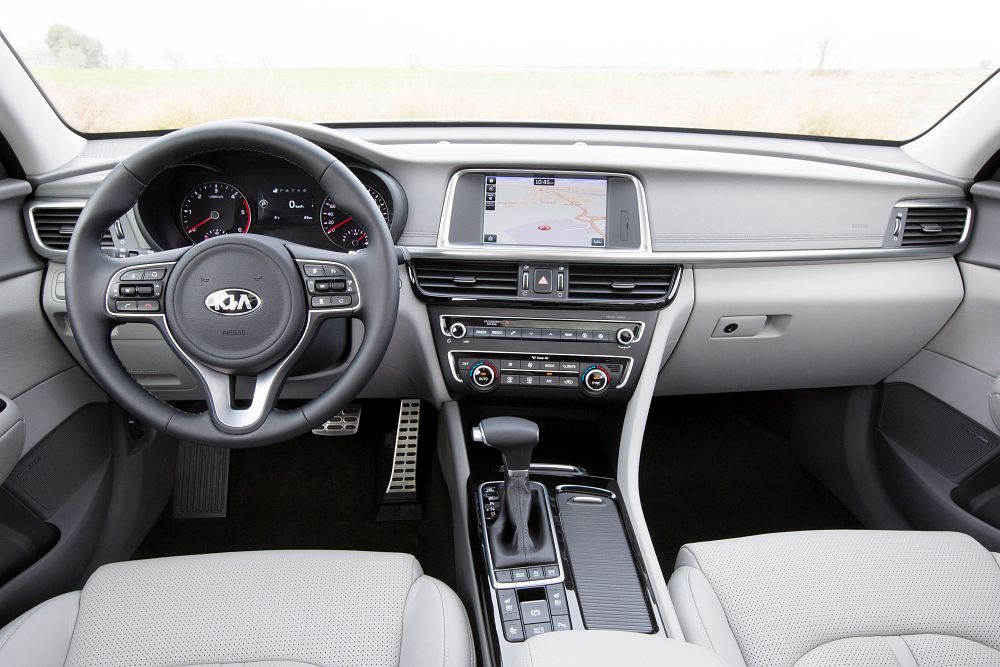 Kia Optima SW (19)