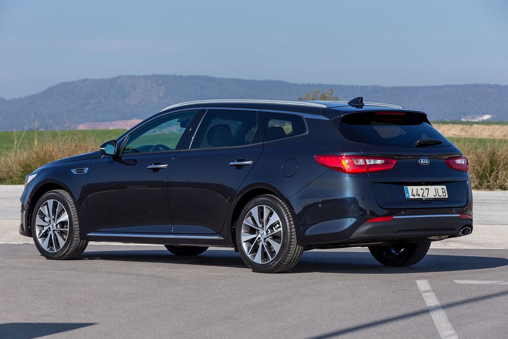 Kia Optima SW (39)