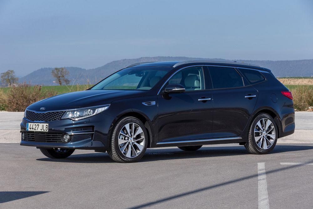 Kia Optima SW (41)