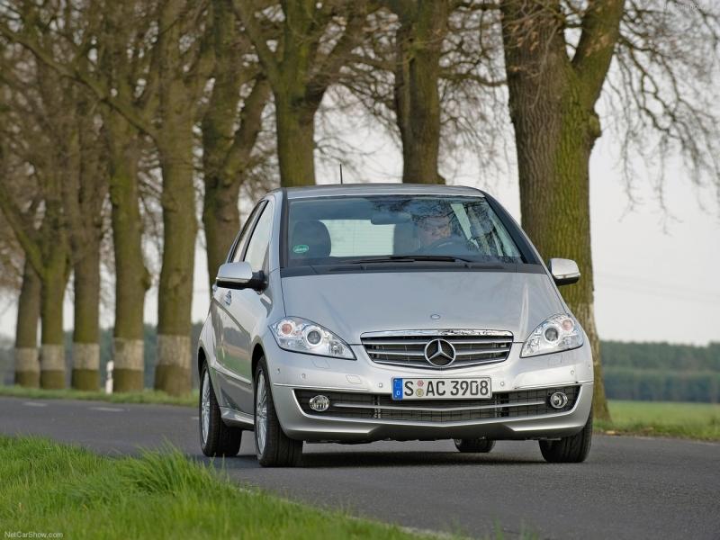 Mercedes-Benz-A-Class-2009-1280-01-960×600