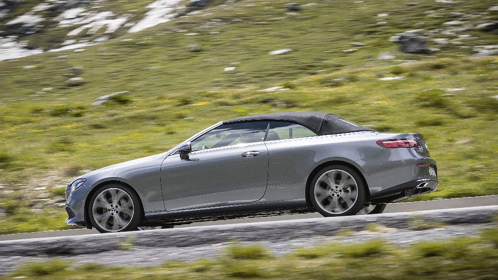 Das neue Mercedes-Benz E-Klasse Cabriolet / Montblanc 2107
The new Mercedes-Benz E-Class Cabriolet / Montblanc 2017