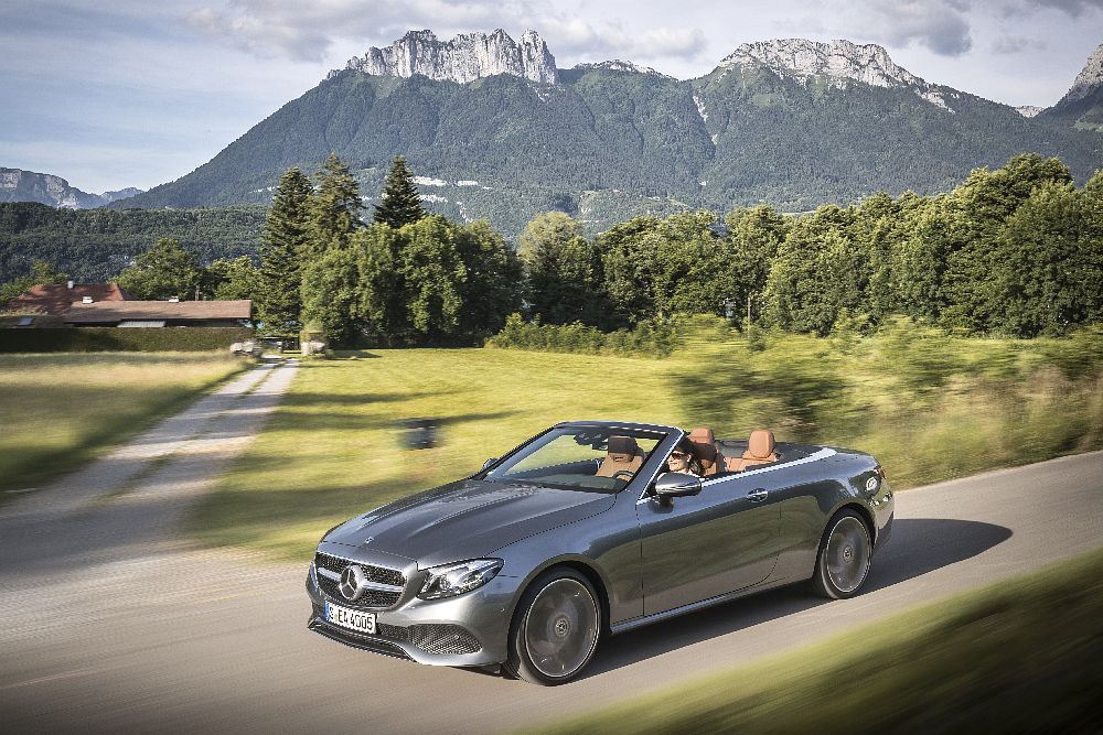 Das neue Mercedes-Benz E-Klasse Cabriolet / Montblanc 2107
The new Mercedes-Benz E-Class Cabriolet / Montblanc 2017