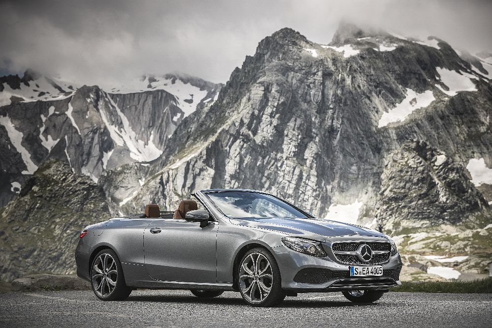 Das neue Mercedes-Benz E-Klasse Cabriolet / Montblanc 2107
The new Mercedes-Benz E-Class Cabriolet / Montblanc 2017