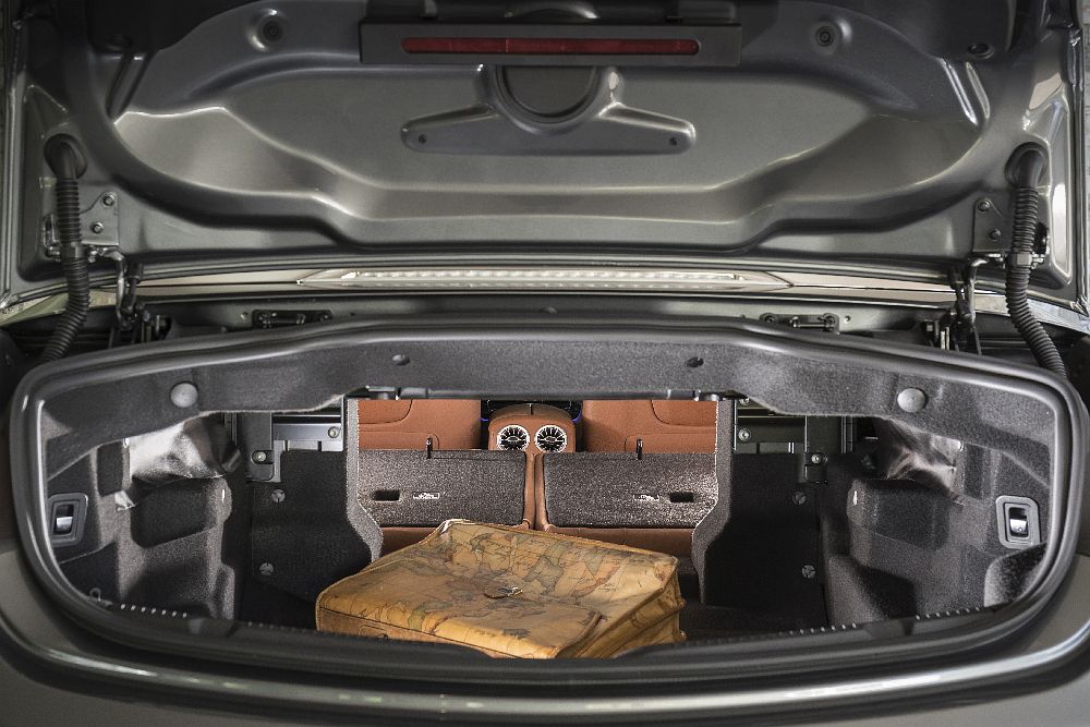 Das neue Mercedes-Benz E-Klasse Cabriolet / Montblanc 2107
The new Mercedes-Benz E-Class Cabriolet / Montblanc 2017