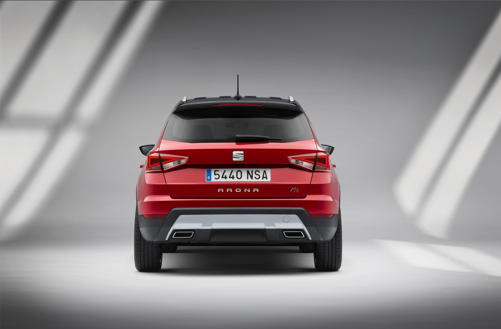 SEAT-Arona-9