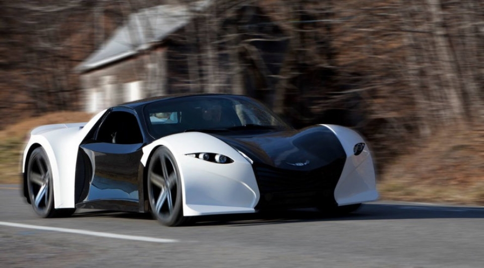 Tomahawk-By-Dubuc-Motors-889×493-960×600