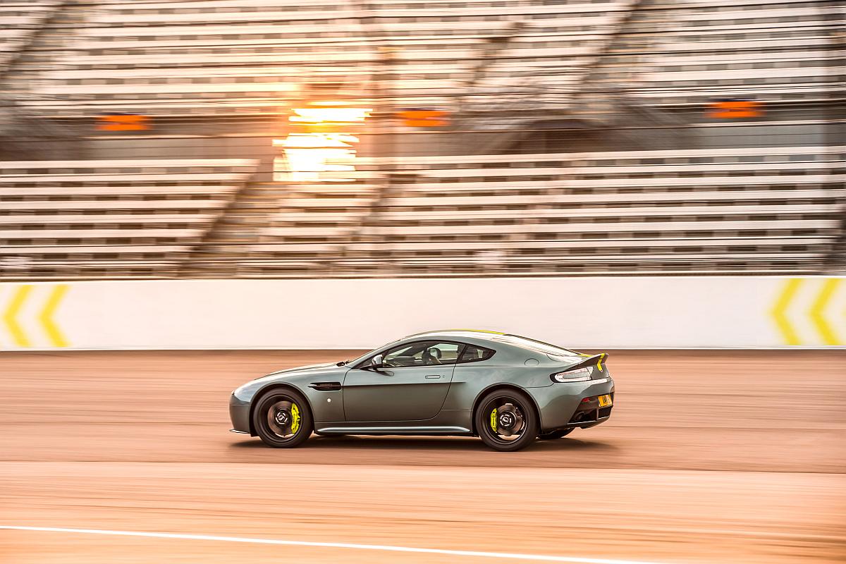 Vantage AMR_V8_03