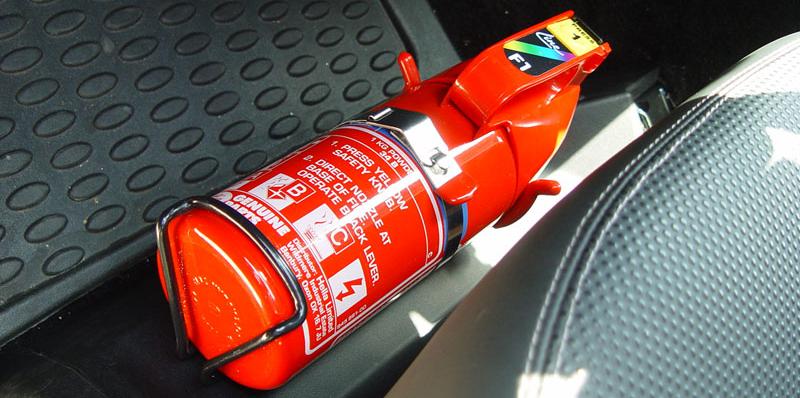 extintor-de-incendio-carro