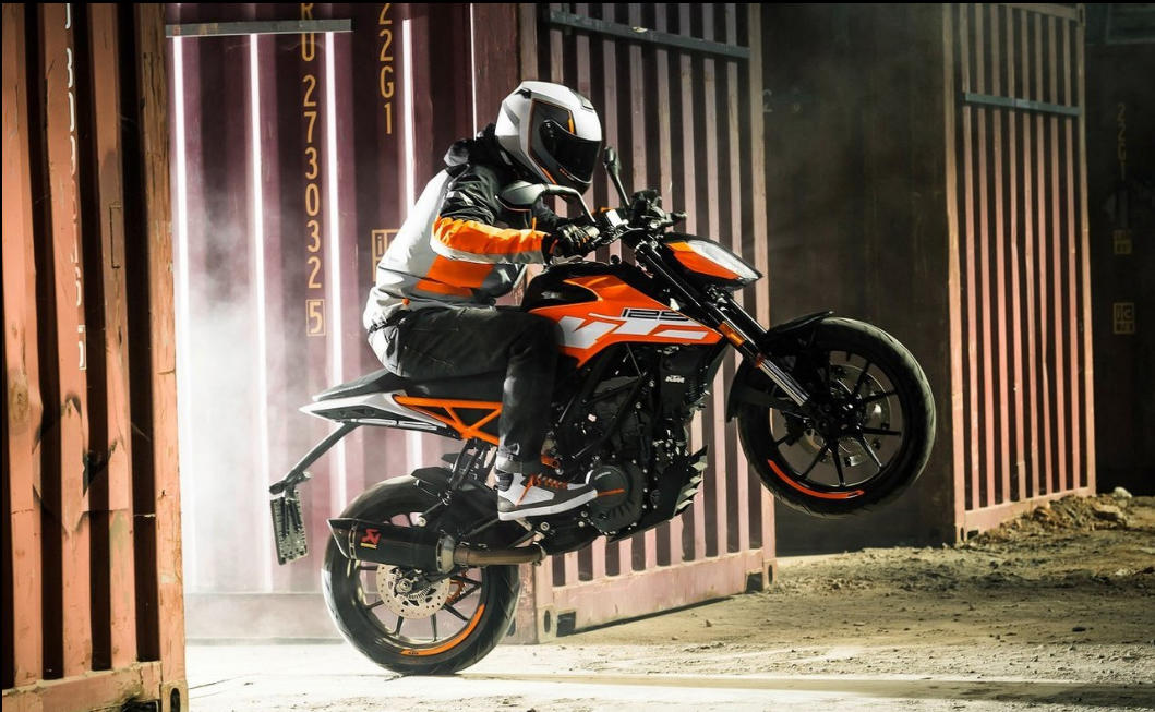 ktm125duke-15