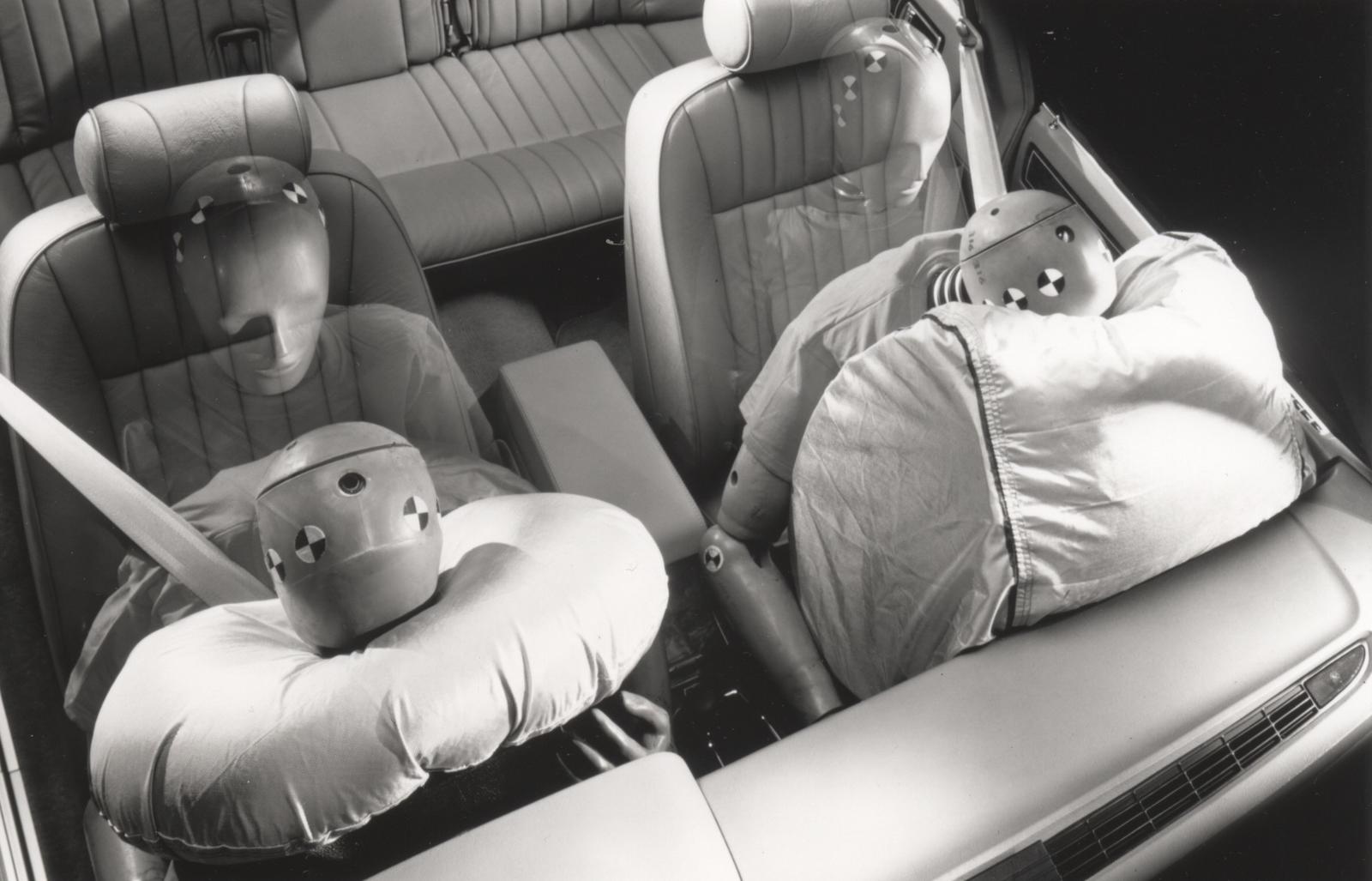 takata-airbags-were-adopted-in-late-1990s-to-save-a-few-dollars-per-vehicle_2