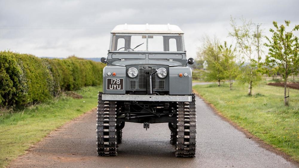 1958-cuthbertson-land-rover-2