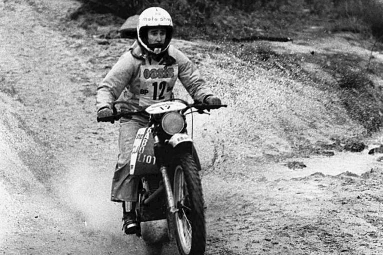 1979DAK12_bikeNeveu-768×512
