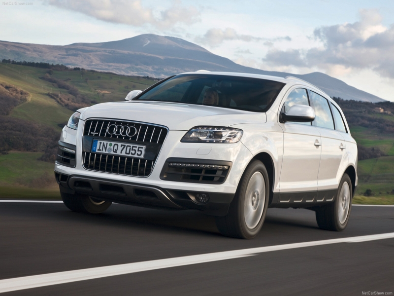 3 Audi-Q7-2010-1280-04-960×600