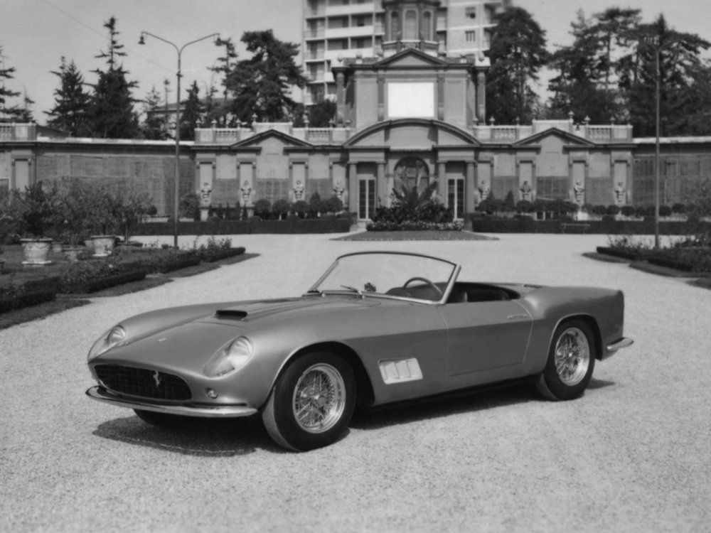 9º-Ferrari-250-LM-by-Scaglietti-de-1964-
