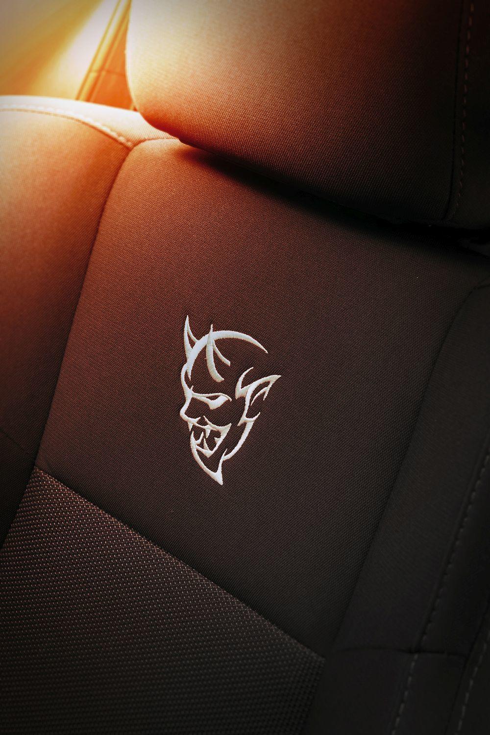 Front seat(s) in 2018 Dodge Challenger SRT Demon feature standar