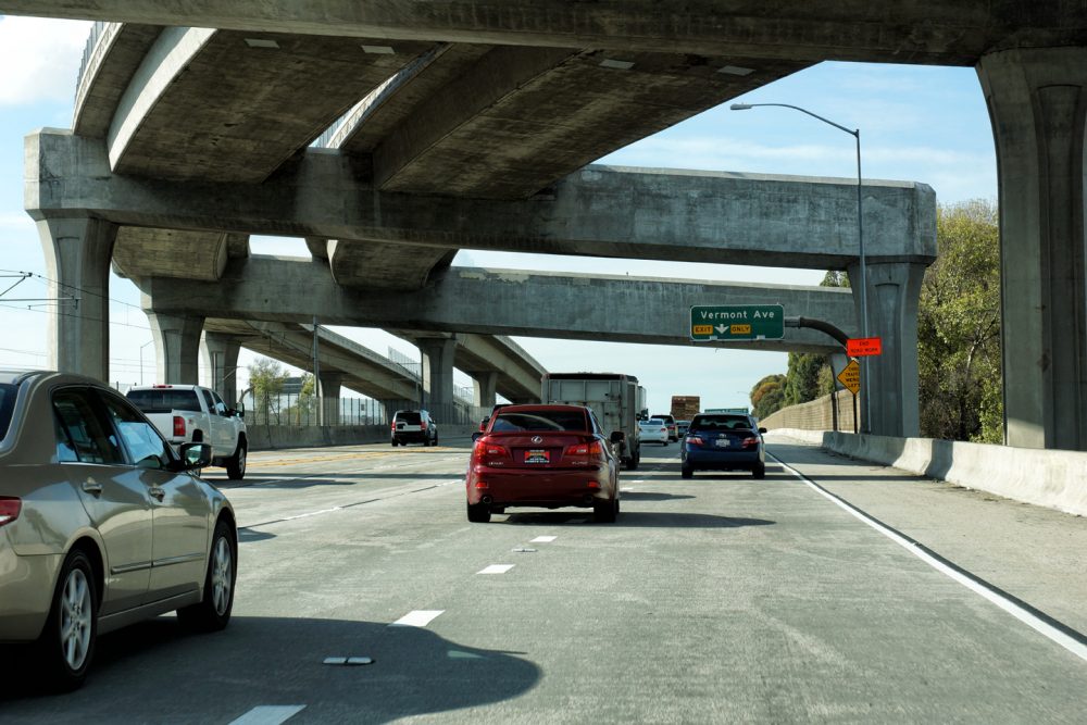 Interstate_105_California,_Carpool_Flyover_ramps,_Dec_2014