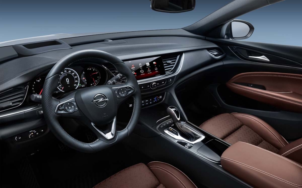 Opel-Insignia-304064-960×600