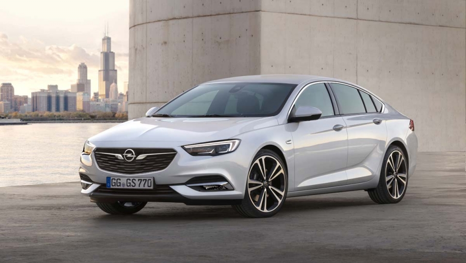 Opel-Insignia-Grand-Sport-304401-960×600