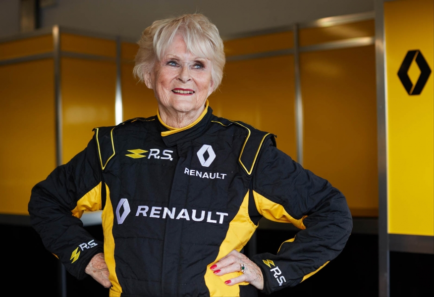 Renault_Sport_Rosemary_Smith_F1_1-copy-960×600