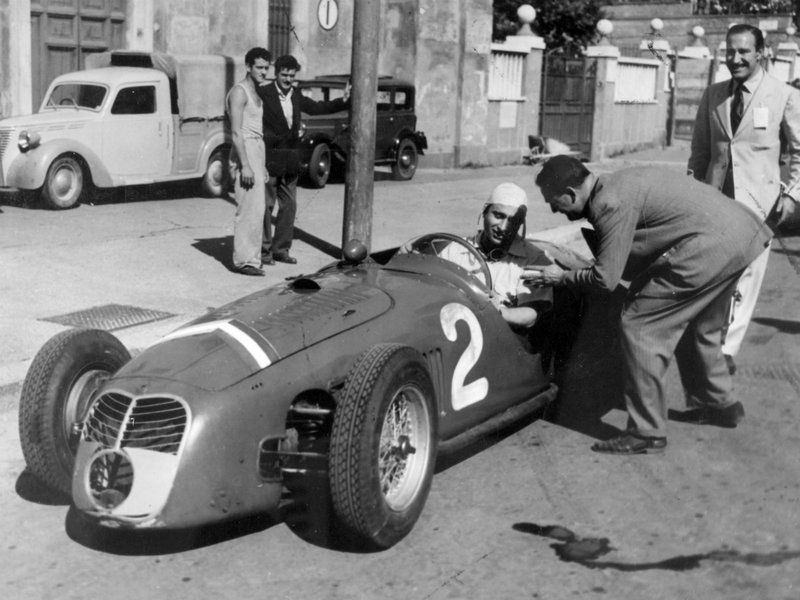 1948-juan-manuel-fangio-maserati-road-race-ro_2718091