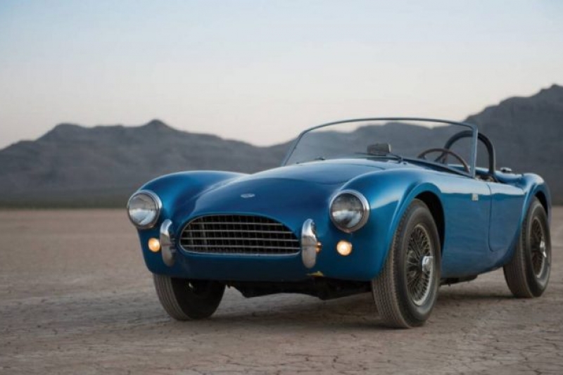 1962-Shelby-260-Cobra-CSX2000-front-quarter-768×432