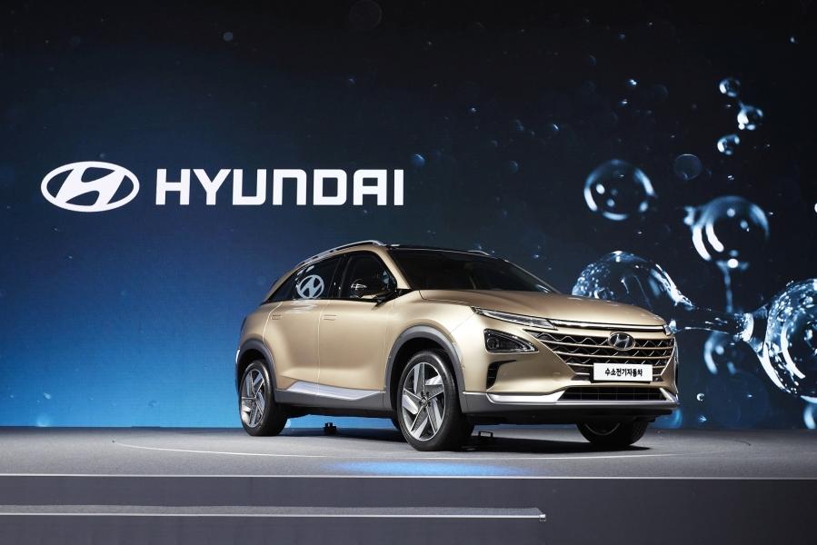 2017-08-17-A-pr¢xima-geraá∆o-SUV-da-Hyundai-promete-Autonomia-e-Estilo_4-960×600