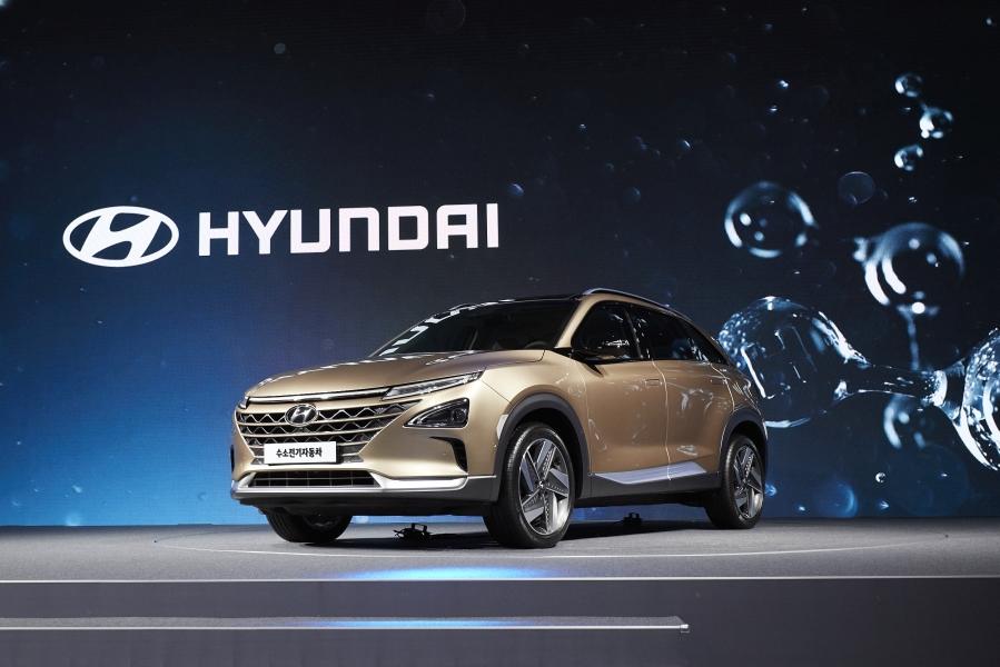 2017-08-17-A-pr¢xima-geraá∆o-SUV-da-Hyundai-promete-Autonomia-e-Estilo_5-960×600