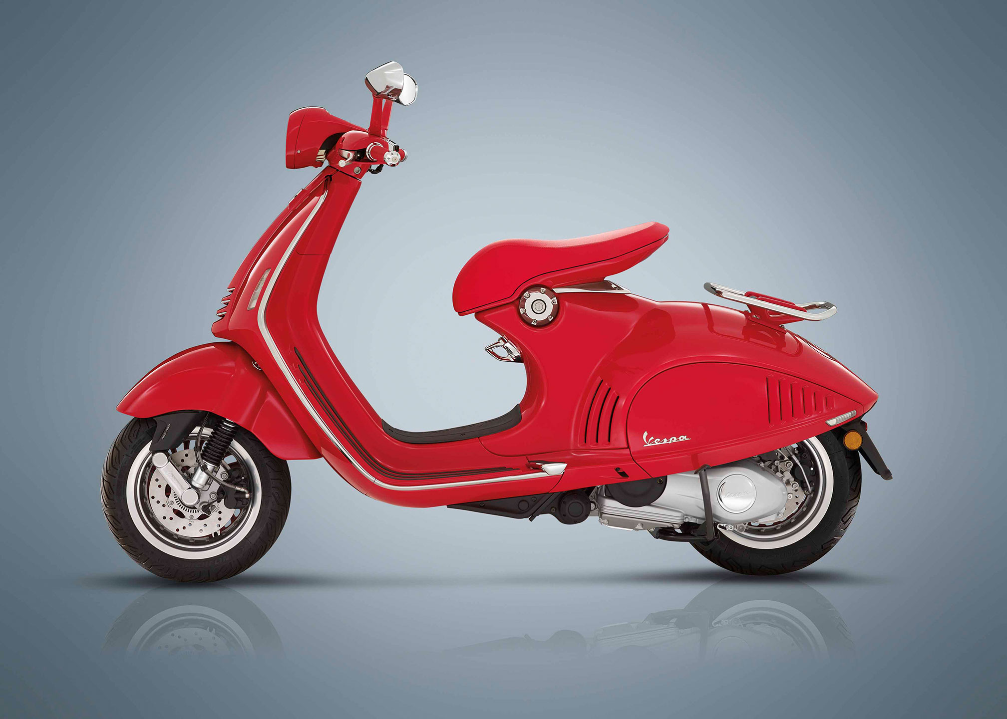 2017-vespa-946-red3