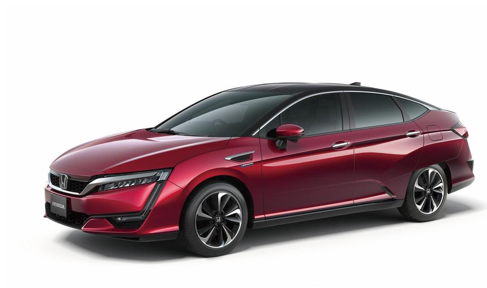 3-Honda-Clarity-EV