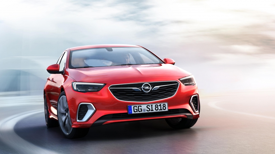 814049_Opel-Insignia-GSi-306366-960×600