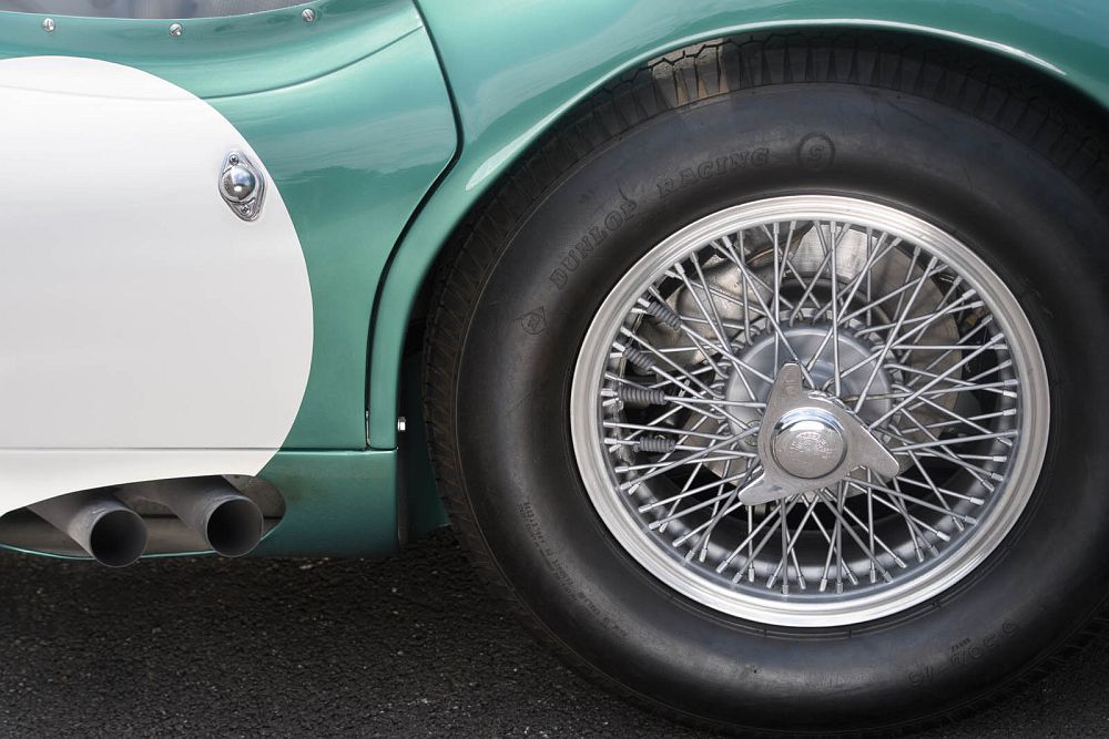 Aston-Martin-DBR1 Monterey (22)