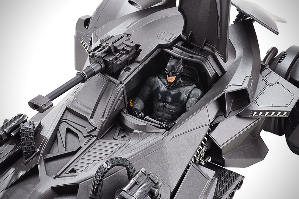 Batmobile-02