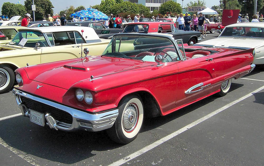 FORD-THUNDERBIRD