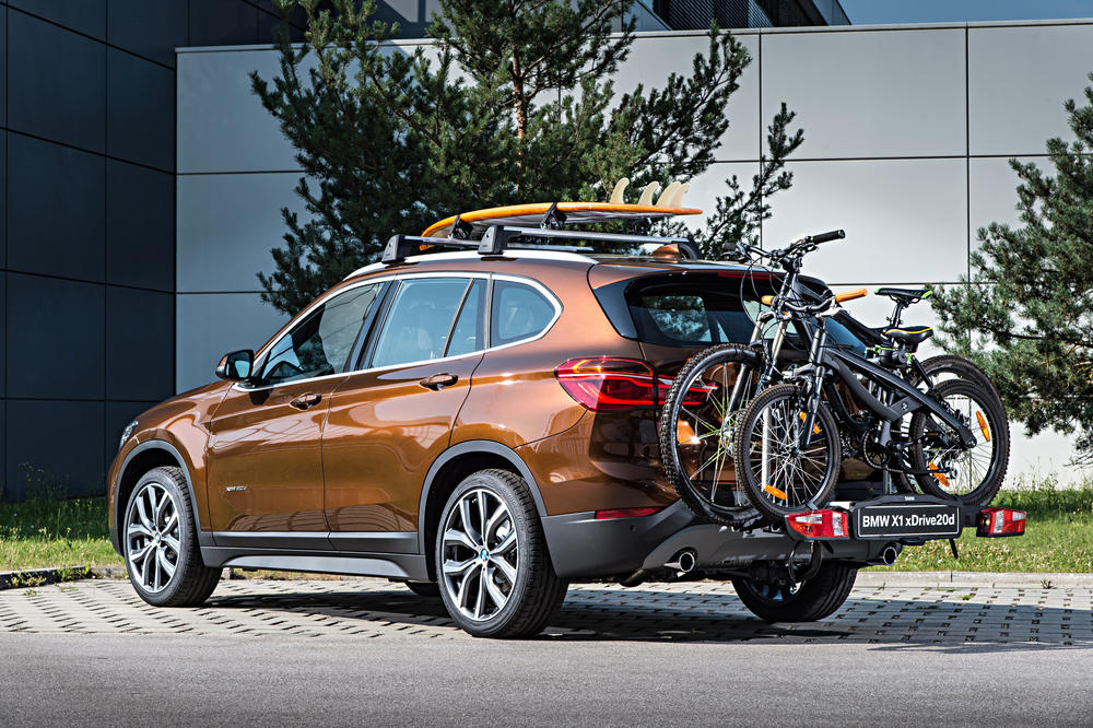 P90190925_highRes_the-new-bmw-x1-on-lo
