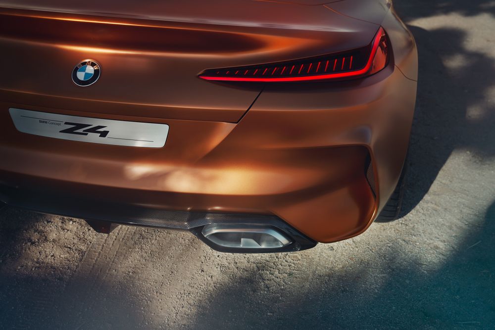 P90273643_highRes_bmw-concept-z4-08-20